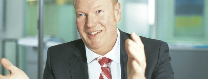 Jörg Vollmer, CEO Swiss Post Solutions, setzt auf Intelligent Automation.