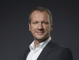 Dr. Gerrit Seidel ist seit Juli 2014 bei Klarna Chef für die Region Deutschland, Österreich und Schweiz (DACH). Seidel ist als Senior Vice President DACH für die Entwicklung der Geschäftsstrategie und das Wachstum von Klarna in der Region verantwortlich. Gleichzeitig ist er CEO der SOFORT GmbH, einem Unternehmen der Klarna Group